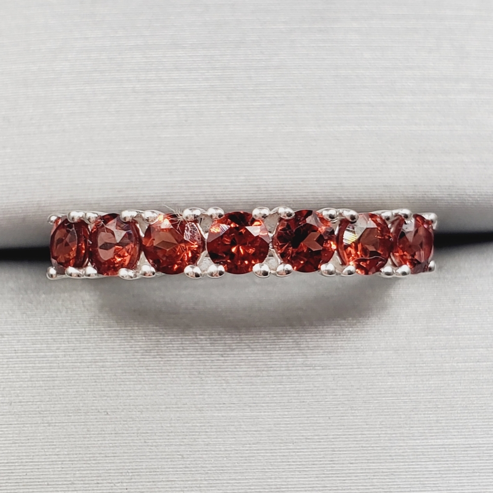 Garnet Band